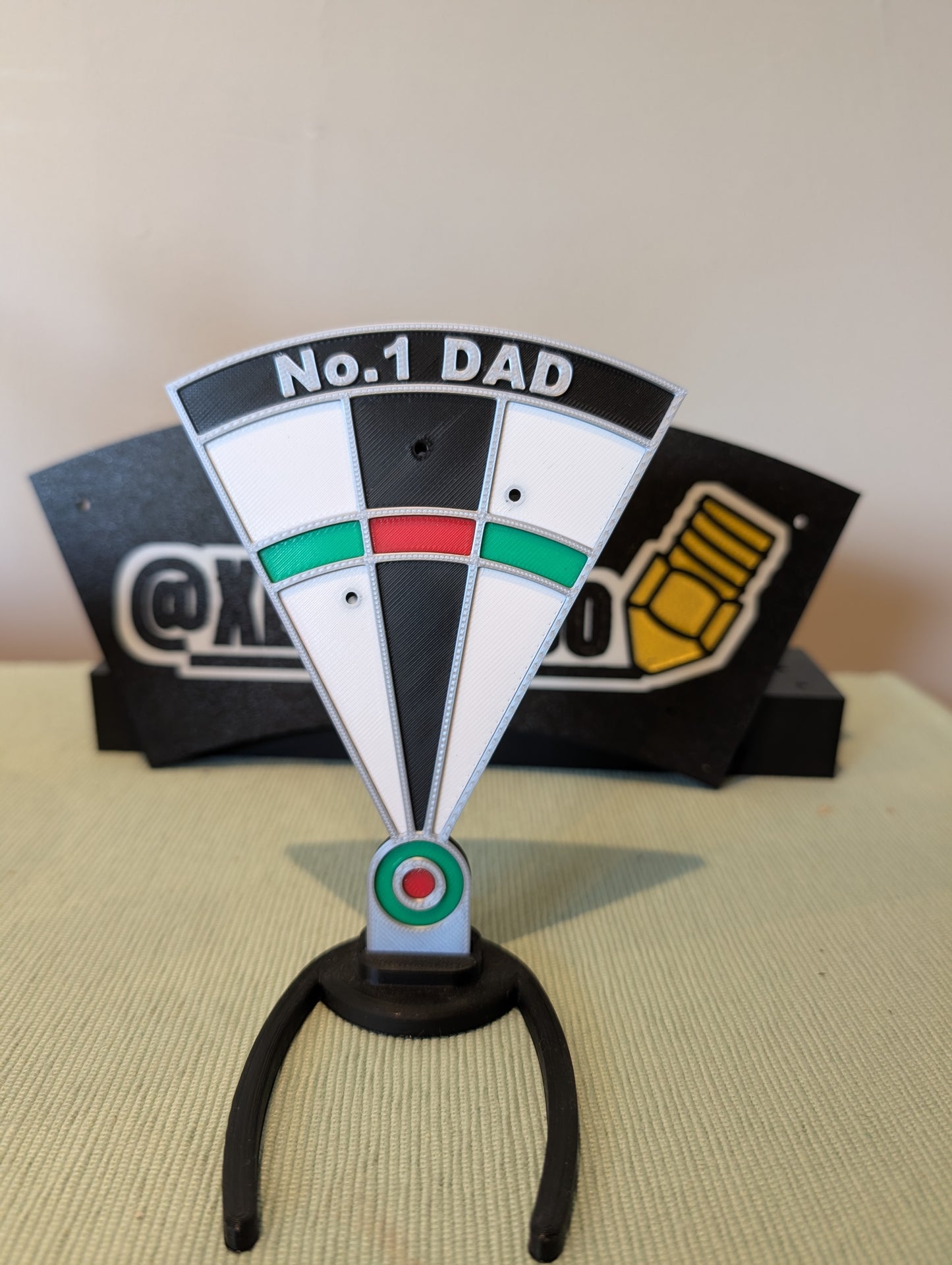 The No1 DAD darts stand